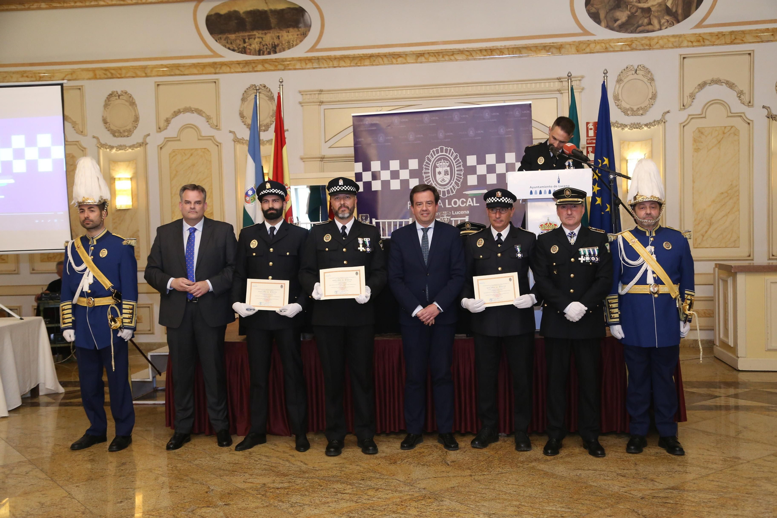 La celebración de San Jorge, patrón de la Policía Local de Lucena, en imágenes