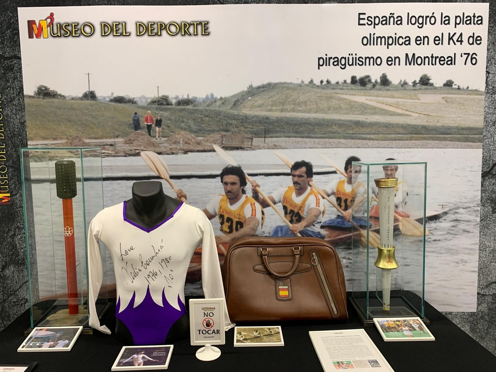 Parte de los objetos que se pueden encontrar en la exposición ubicada en la sala de exposiciones del Yacimiento Arqueológico Barrio Andalusí.
