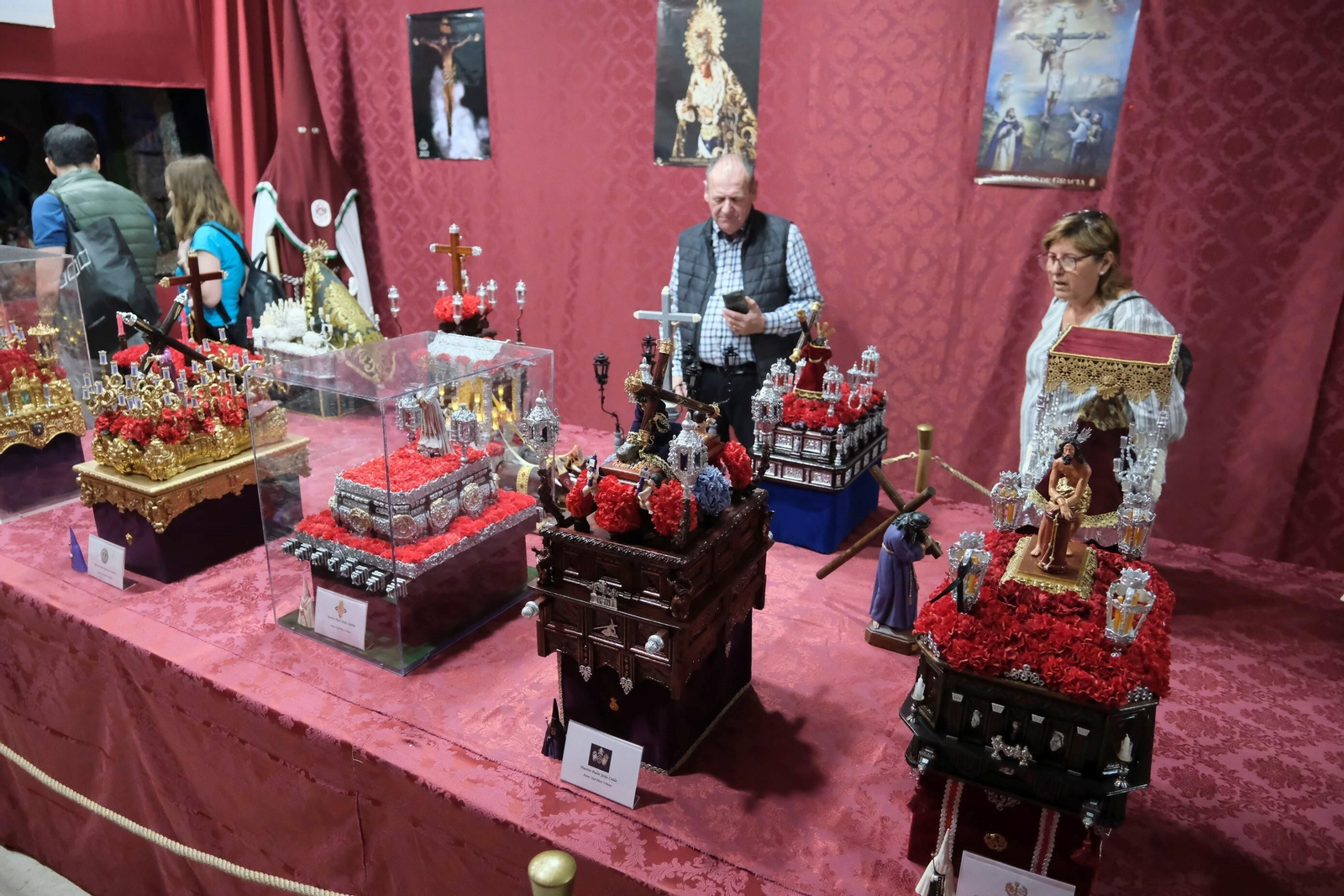 La Semana Santa en miniatura de la barriada de Levante en Córdoba, en imágenes