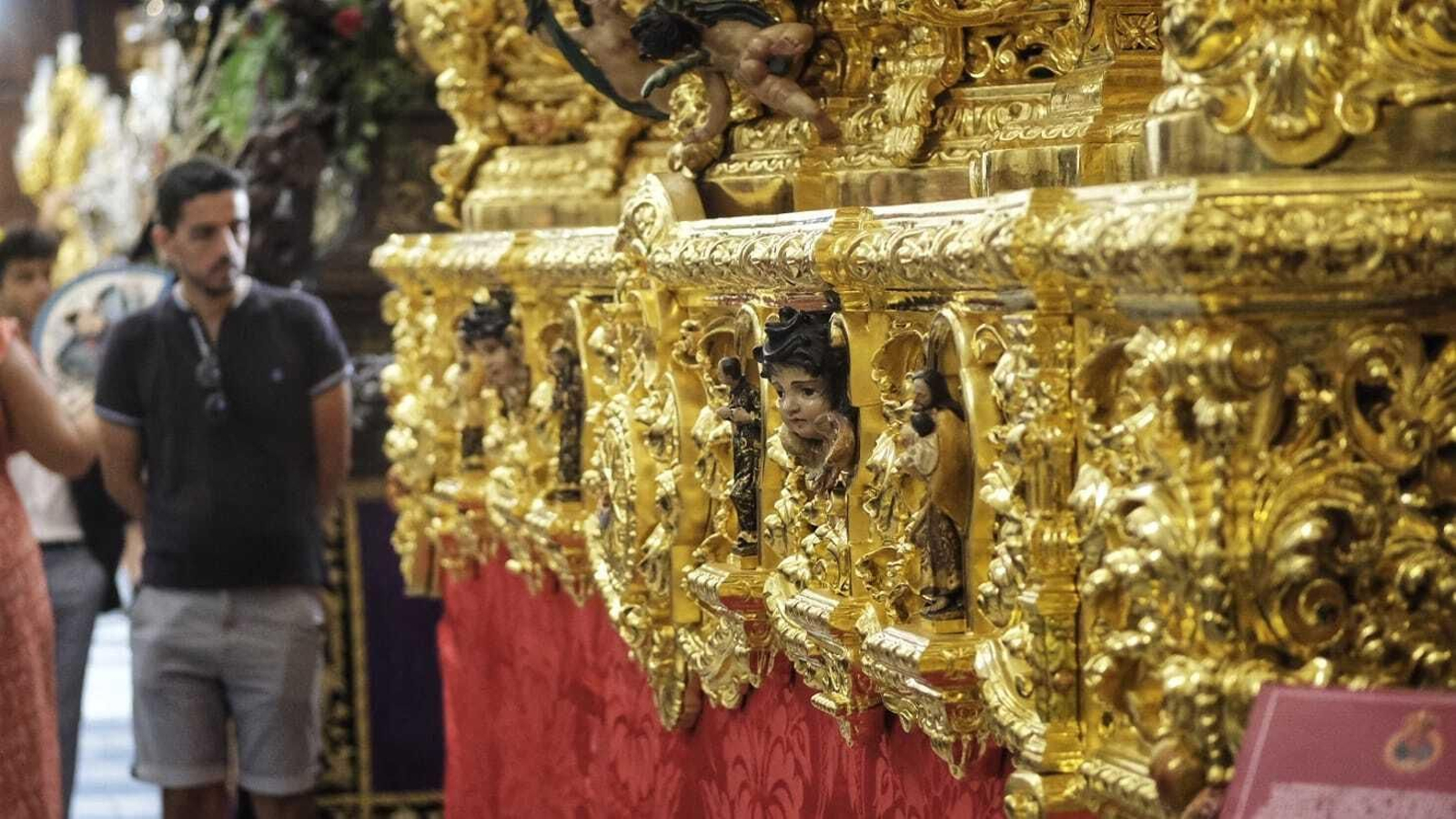 Magna Cádiz 2022: Lleno en la Catedral de Cádiz para ver los 17 pasos