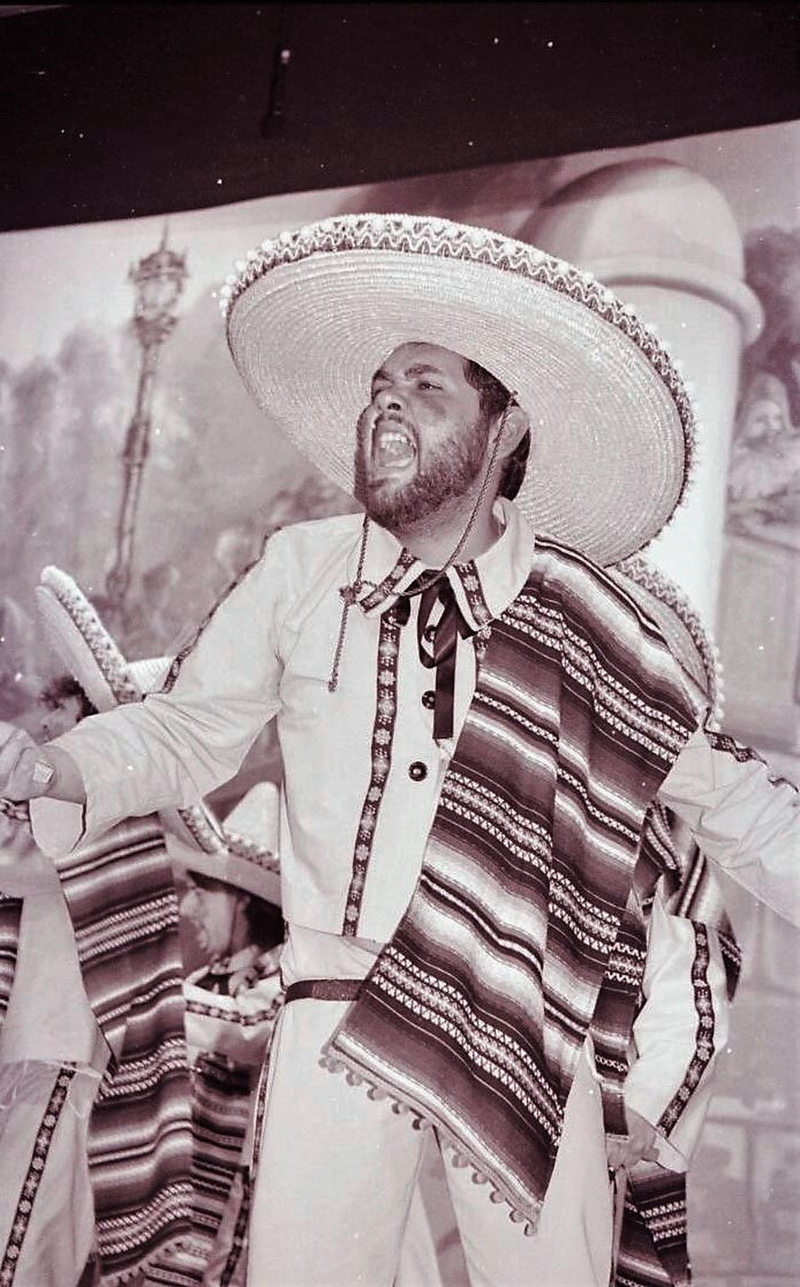 Manolo Cornejo en 'Viva Zapata de jamón'. (1990).