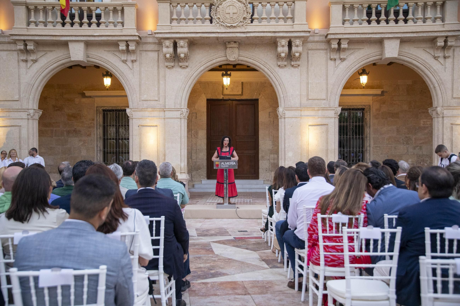 Las imágenes de la inauguración de la Plaza de la Constitución en Almería