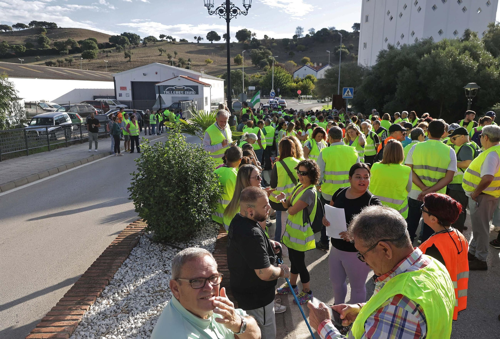 Fotos de la manifestación por el arreglo integral de la carretera A-405 de Jimena