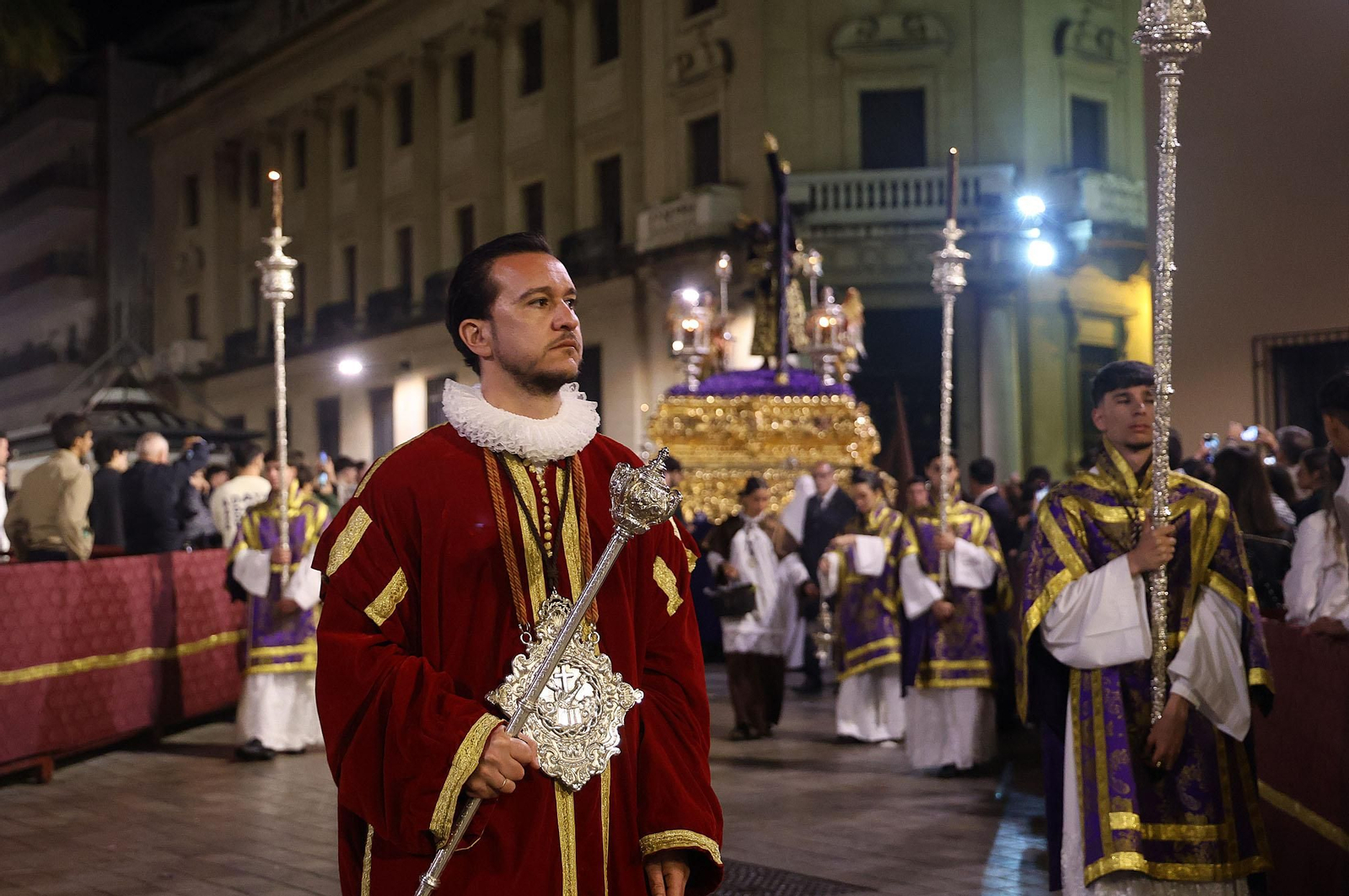 Lunes Santo: Imágenes de la Hermandad del Calvario