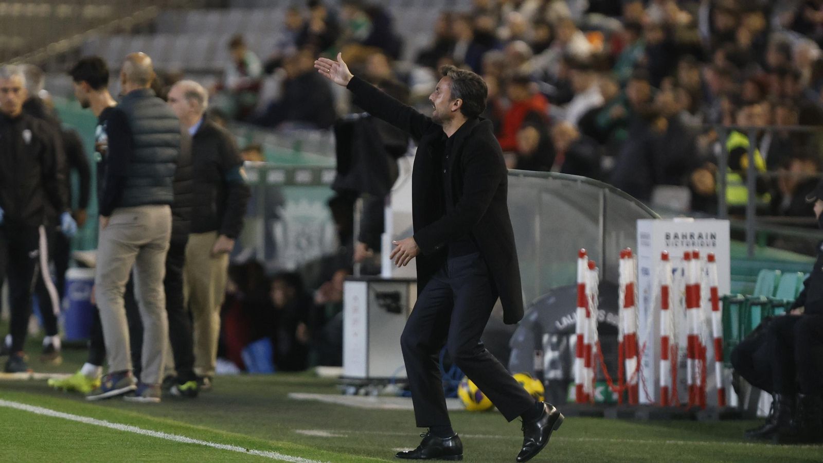 Rubén Albés, el ya exentrenador del Sporting de Gijón, en su paso por El Arcángel.