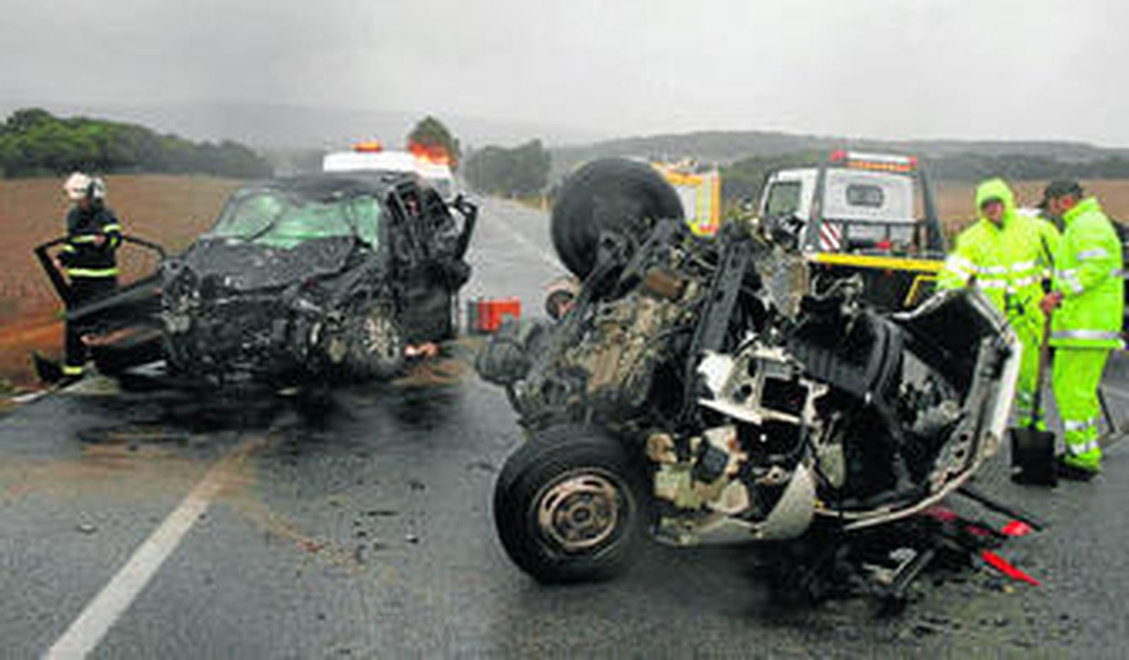 Así quedaron los dos vehículos que se vieron implicados en el accidente que tuvo lugar en octubre de 2008.