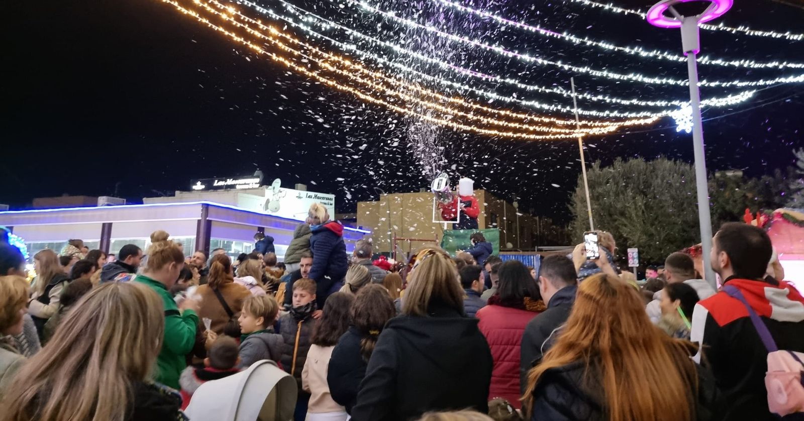 Alumbrado navideño en ediciones anteriores.