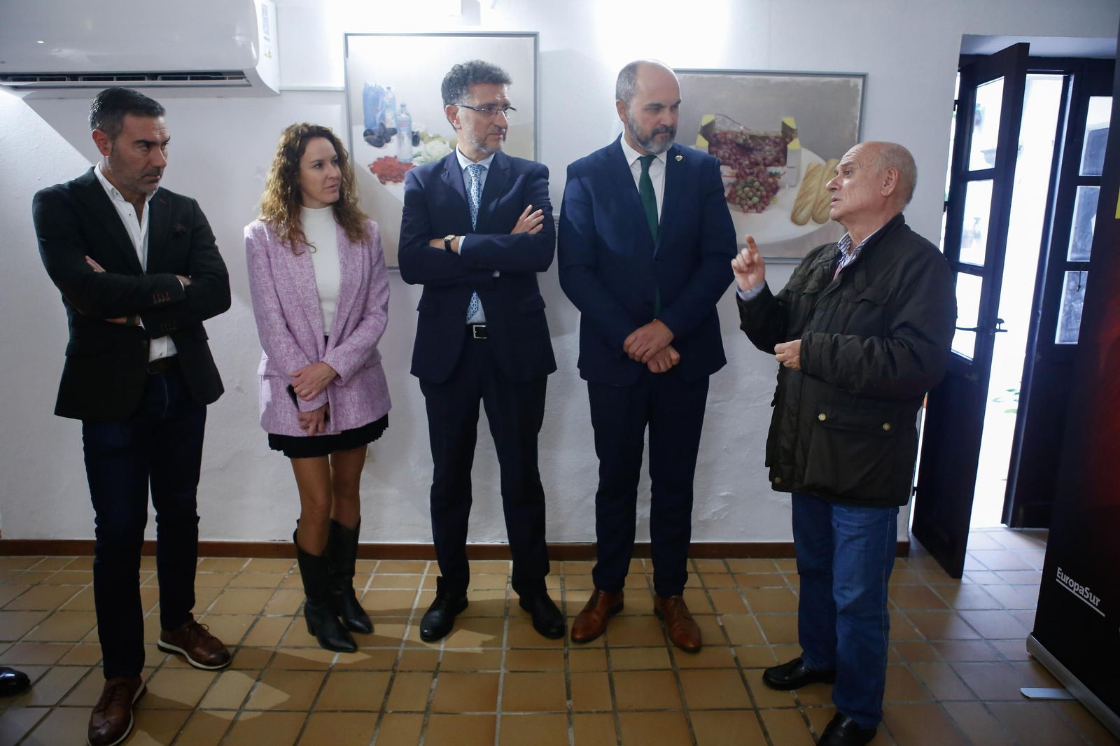 Los Barrios inaugura la exposición "Formato Pintura" con 20 creadores de la provincia de Cádiz