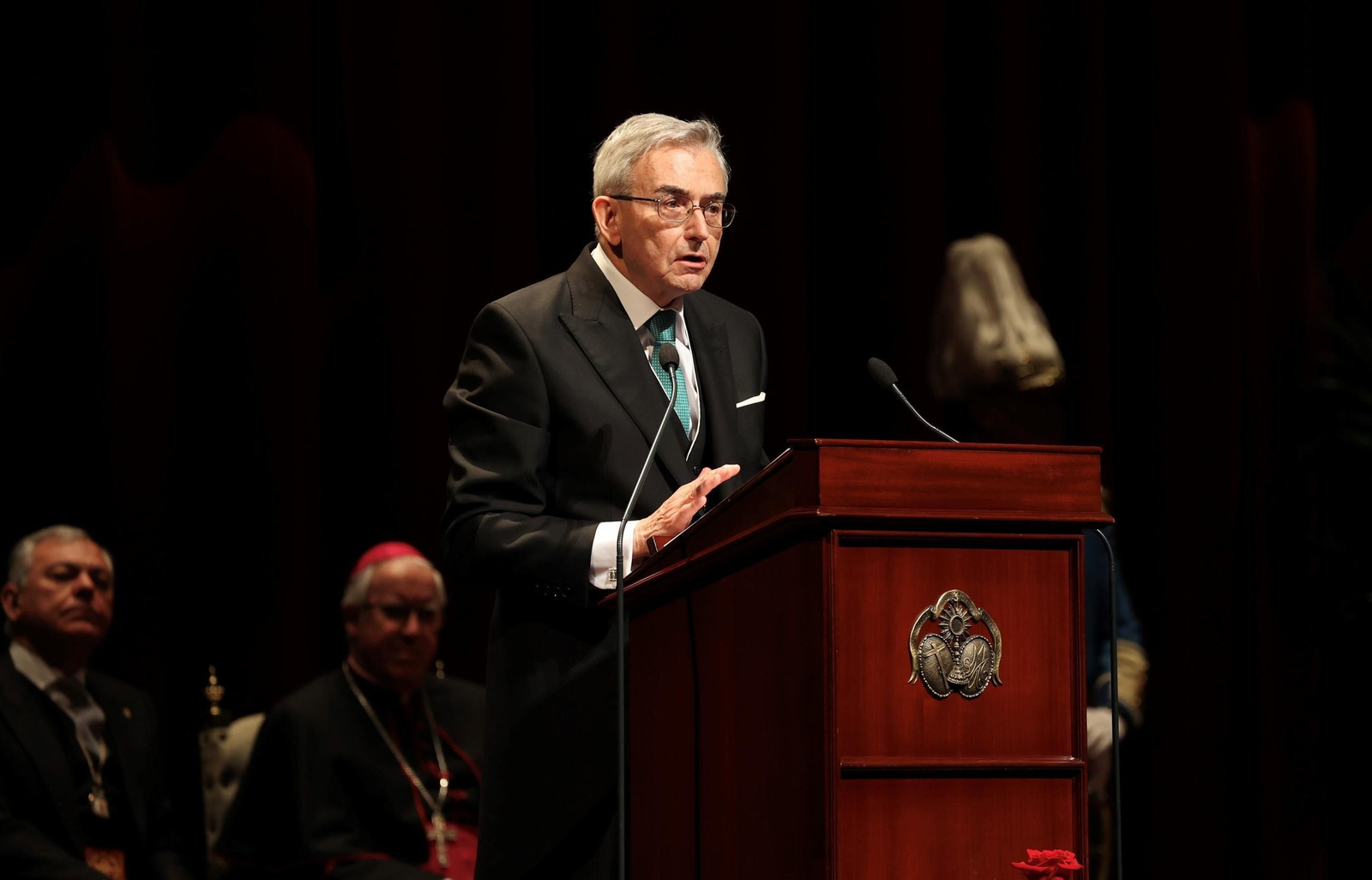 Las imágenes del pregón de la Semana Santa de Sevilla con José Joaquín León