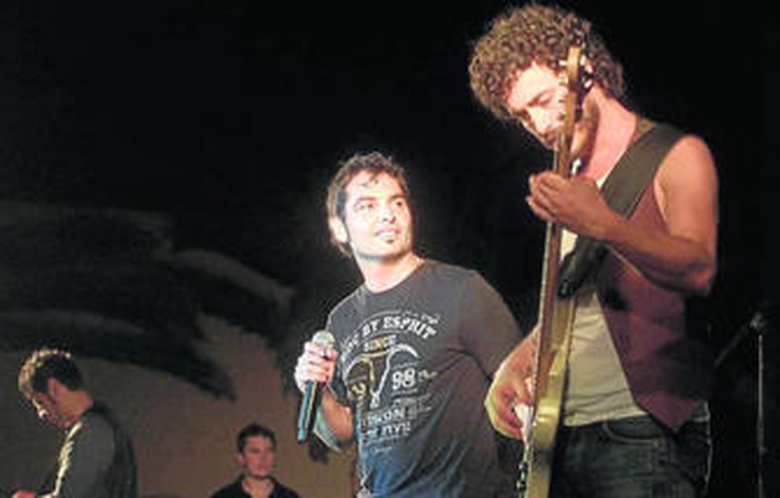 Imagen del archivo del grupo actuando en Almería.