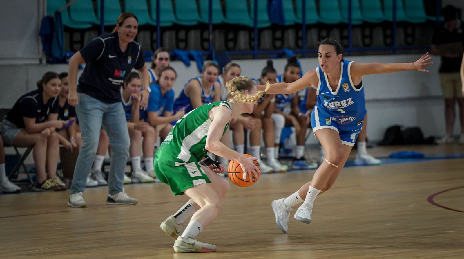 Imágenes del ascenso del Xerez CD Baloncesto a la Liga Femenina 2