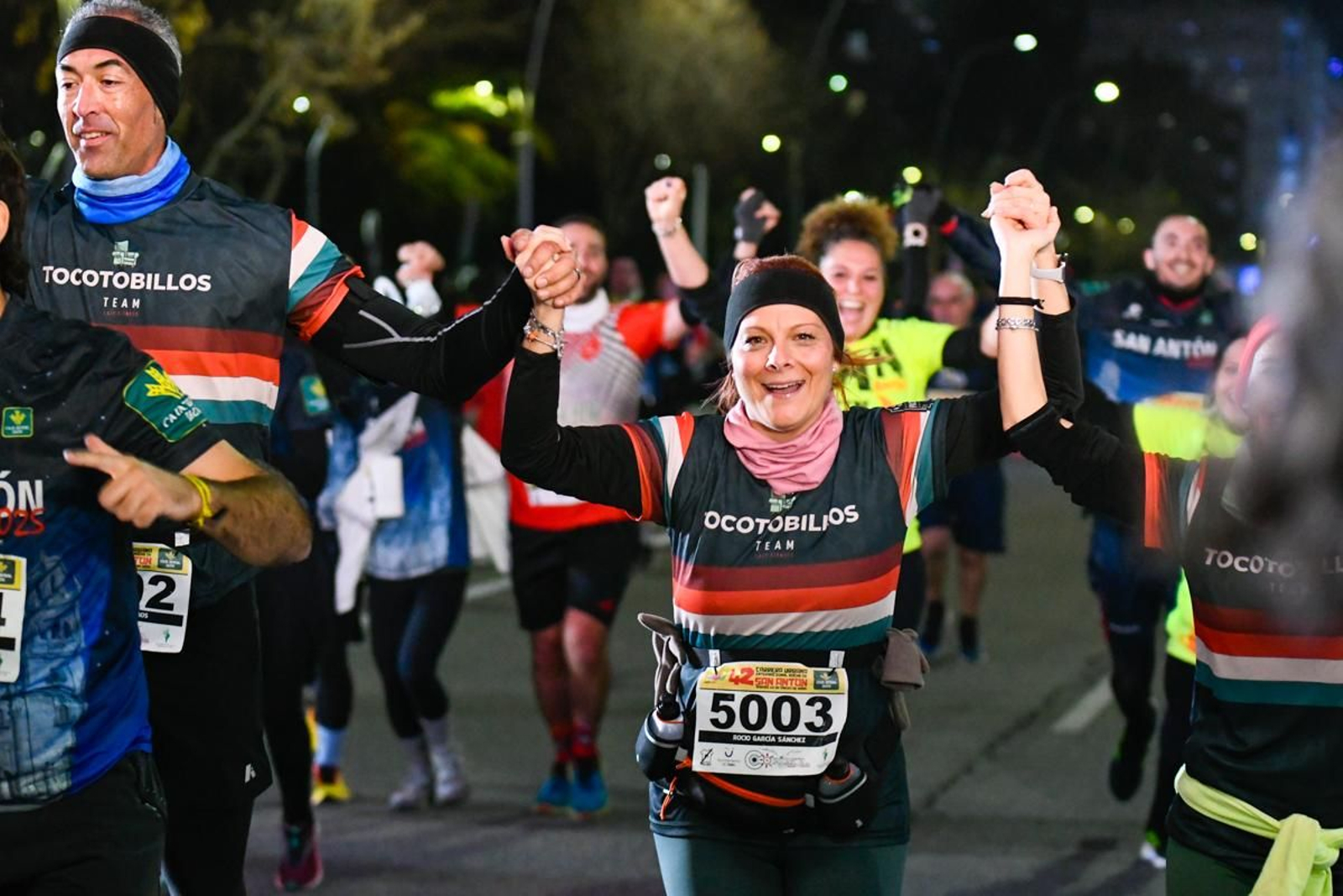En imágenes: búscate en tu llegada a meta de la Carrera de San Antón 2025 (12)