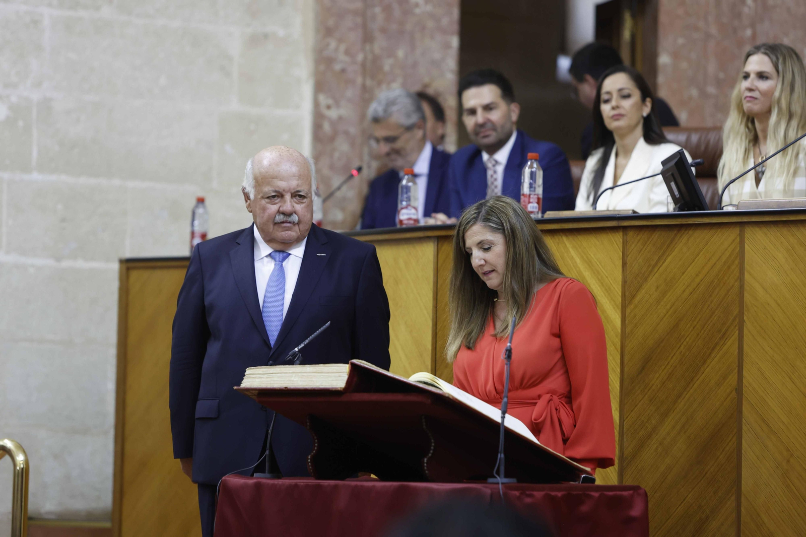 La constitución del Parlamento andaluz, todas las imágenes