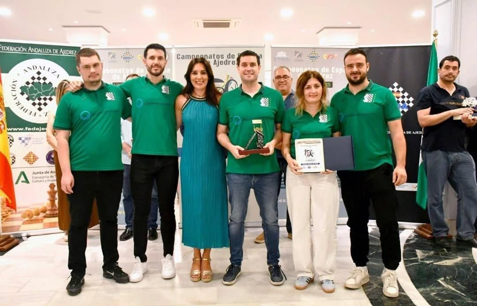 El equipo murciano levantó el título en tierras linarenses.