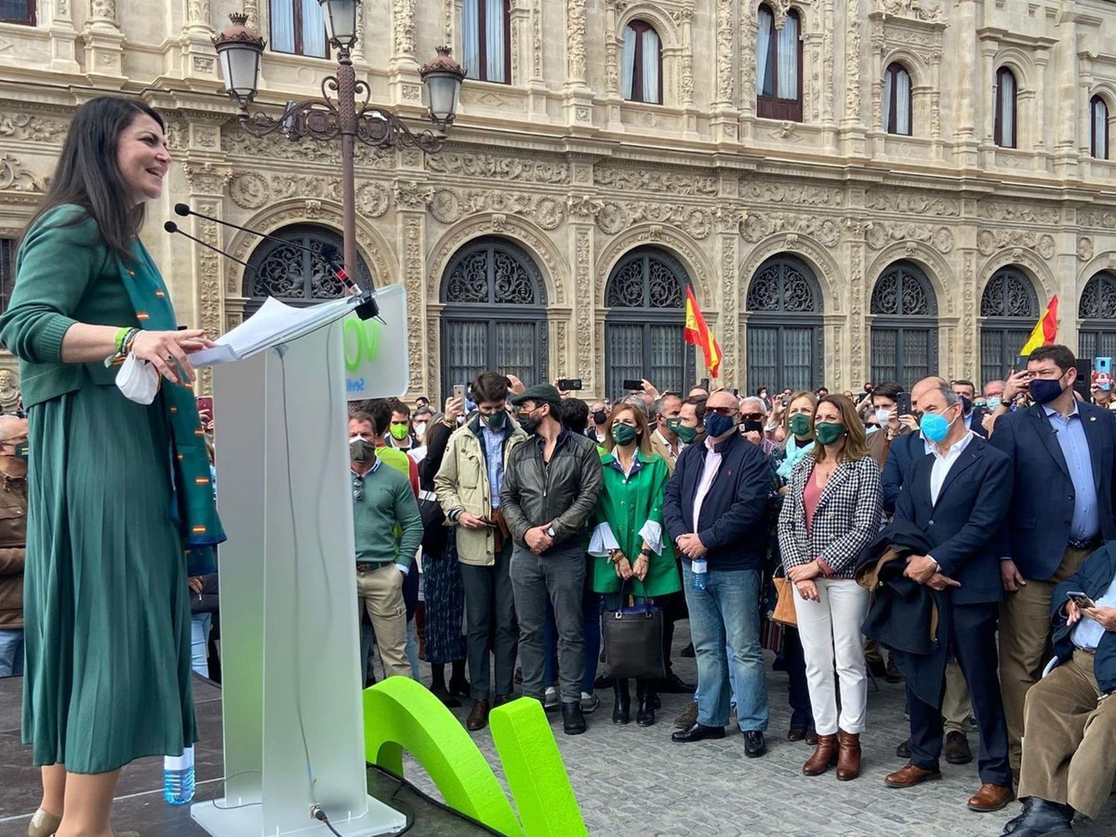 La diputada de Vox por Granada Macarena Olona, ¿candidata a la Junta de Andalucía?