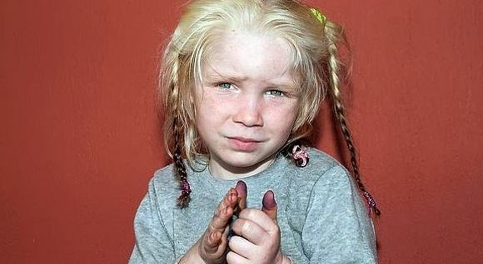 La Policía estudia el vínculo de niñas perdidas en todo el mundo con la pequeña encontrada en Grecia