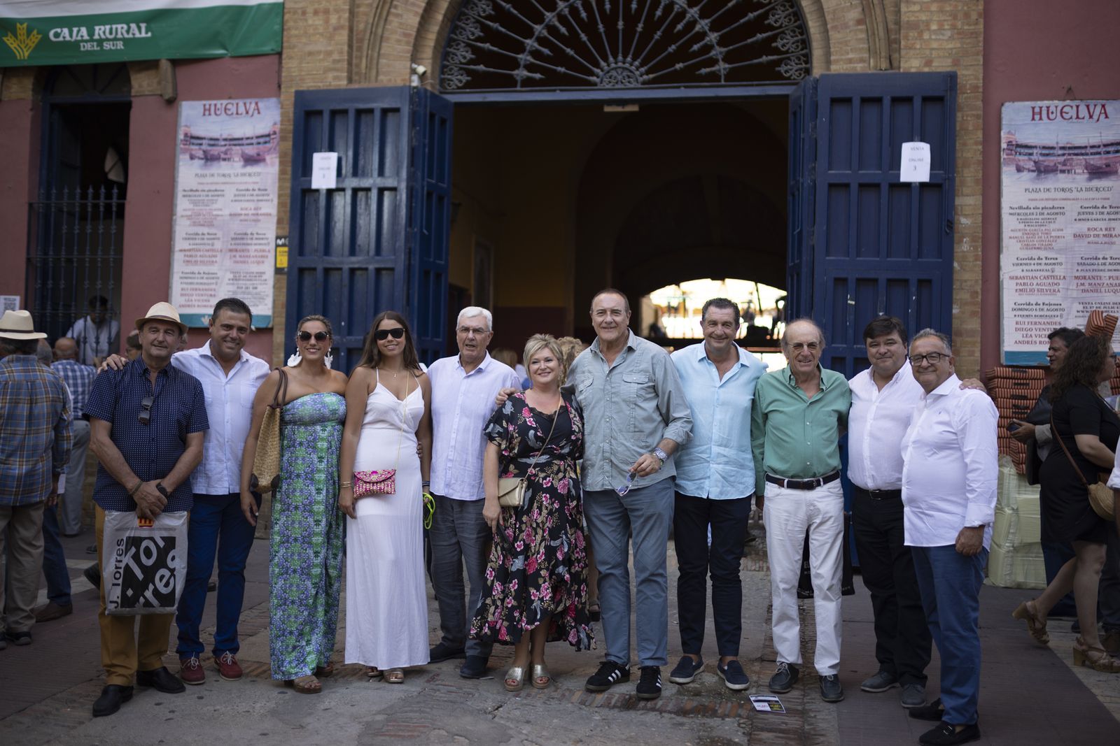 Colombinas 2023: Imágenes del ambiente en la Plaza de Toros en el festejo del viernes