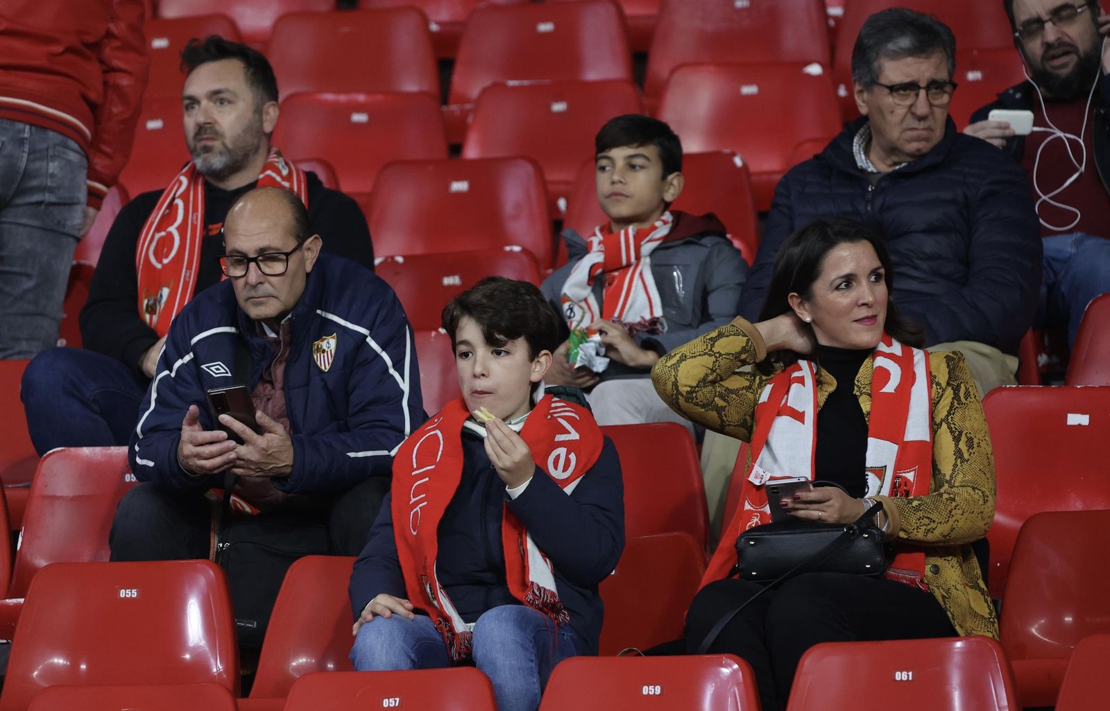 Búscate en el partido Sevilla Valencia