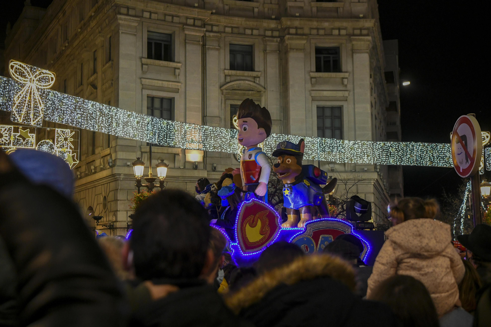 Fotos de la cabalgata de Reyes Magos de Granada 2022