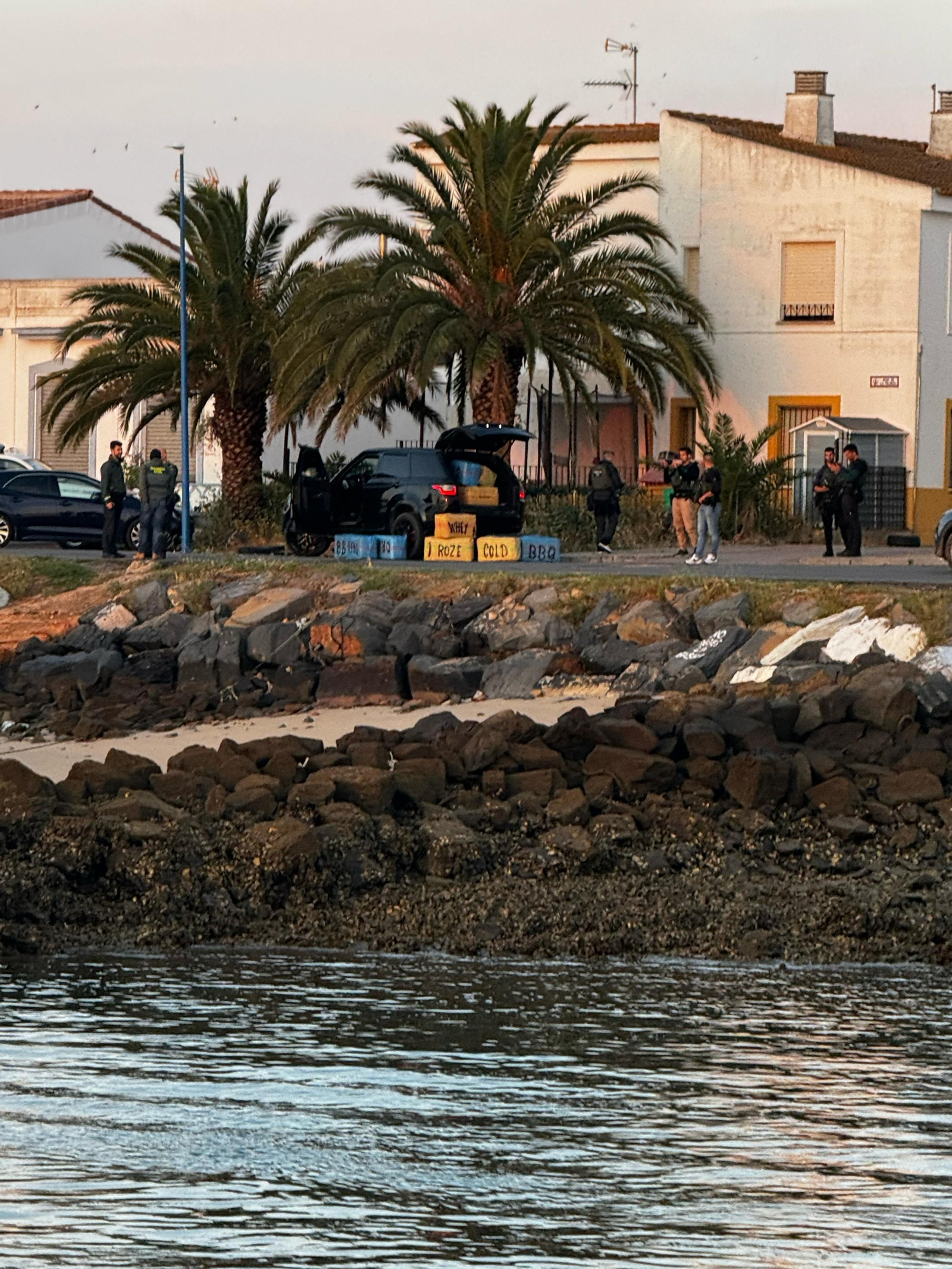 Operación contra el narcotráfico en Punta del Moral el pasado lunes.