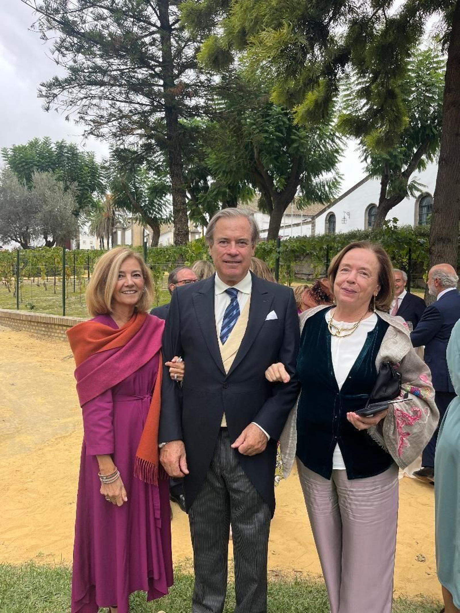 Marqués de Domecq con Reyes Pacheco Isabel García de Blanes. Marqués de Domecq con Reyes Pacheco Isabel García de Blanes.