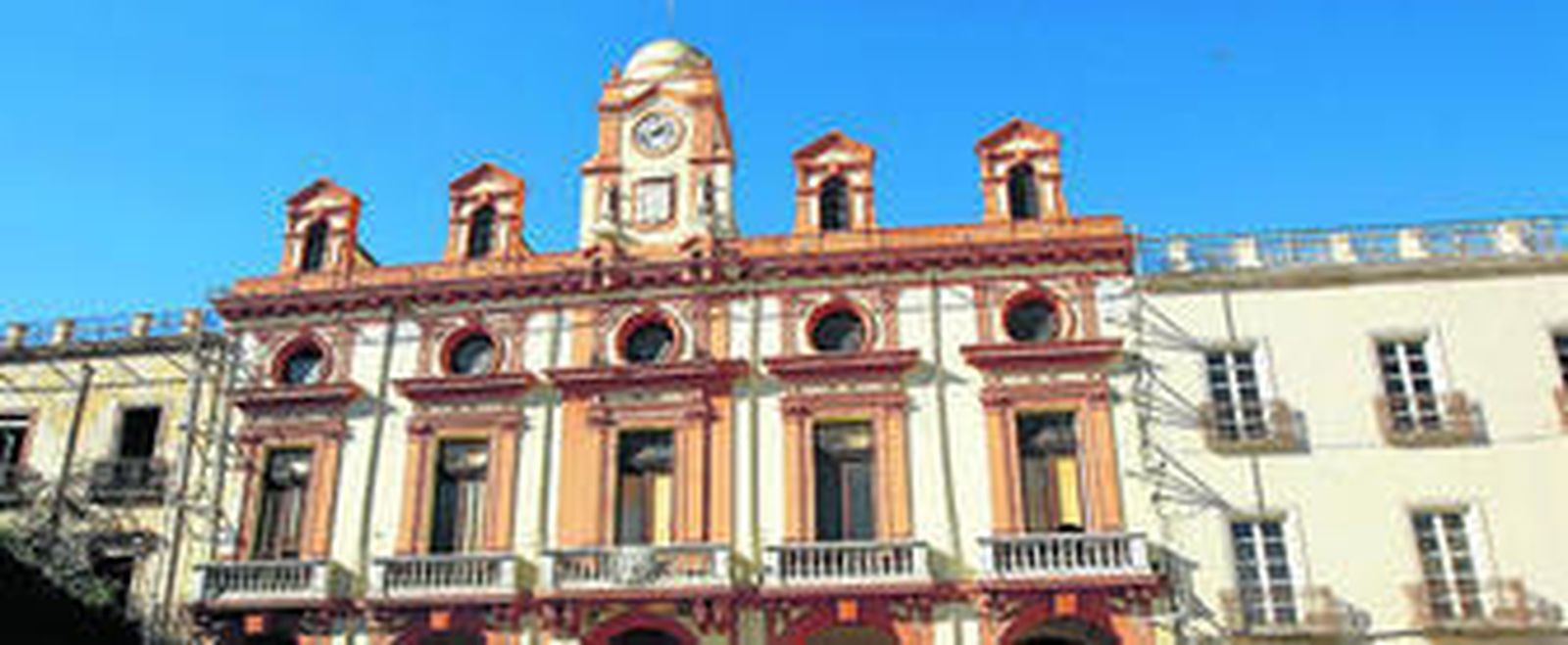 La Casa Consistorial, desnuda para la obra