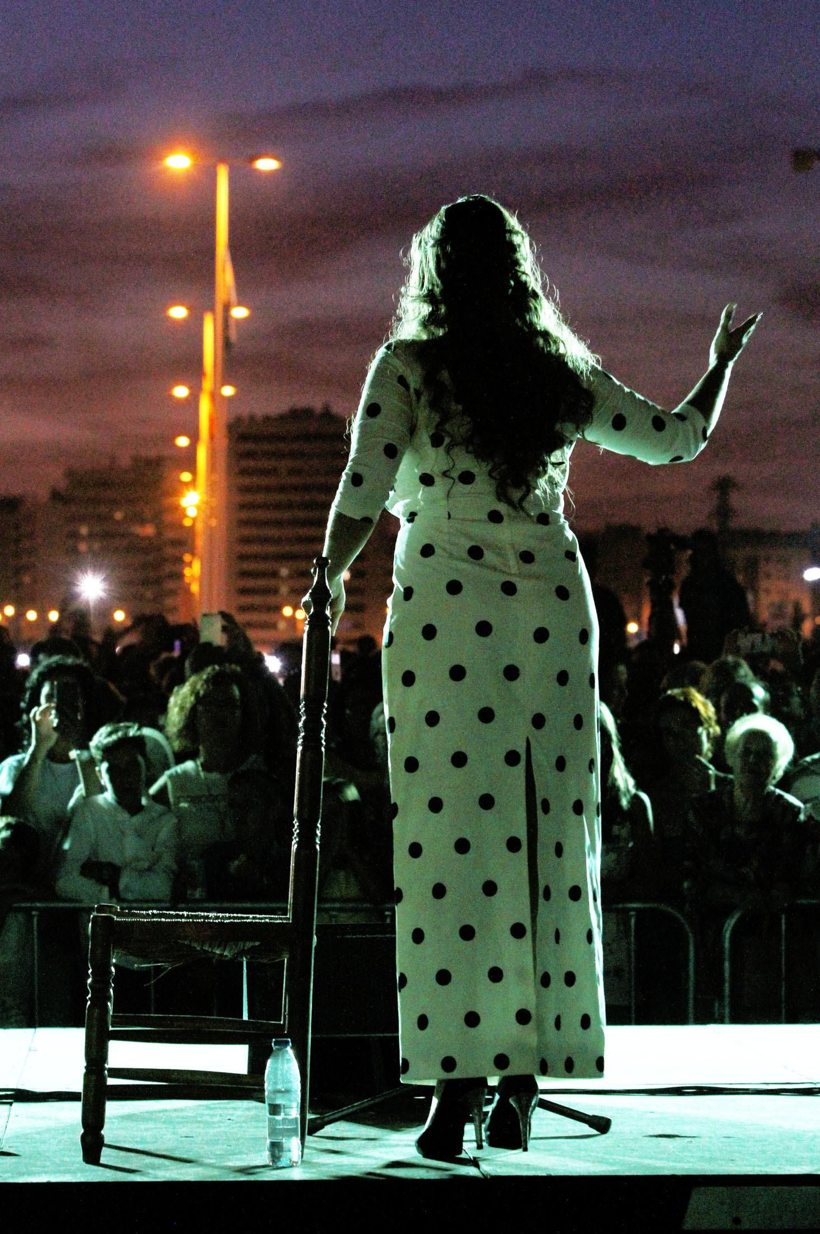 Imágenes de la inauguración oficial de las Fiestas Colombinas 2017.