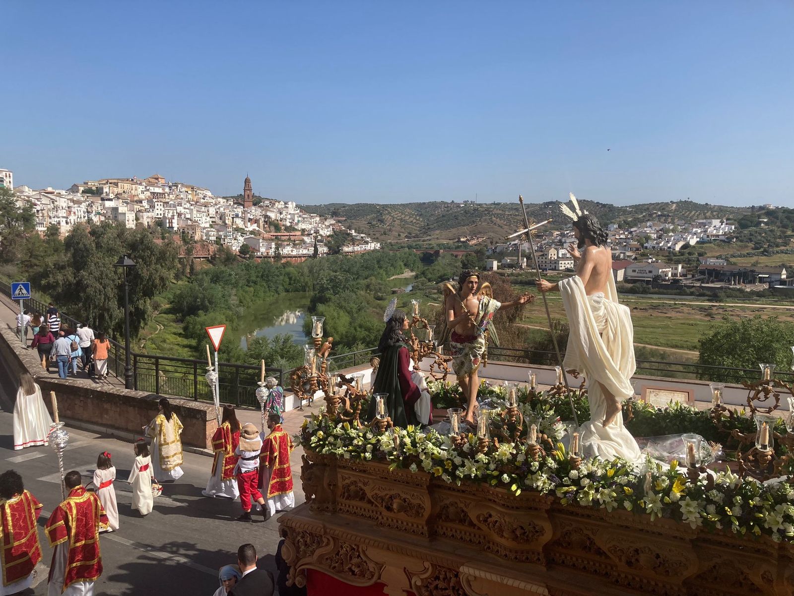 La procesión del Resucitado de Montoro, en imágenes