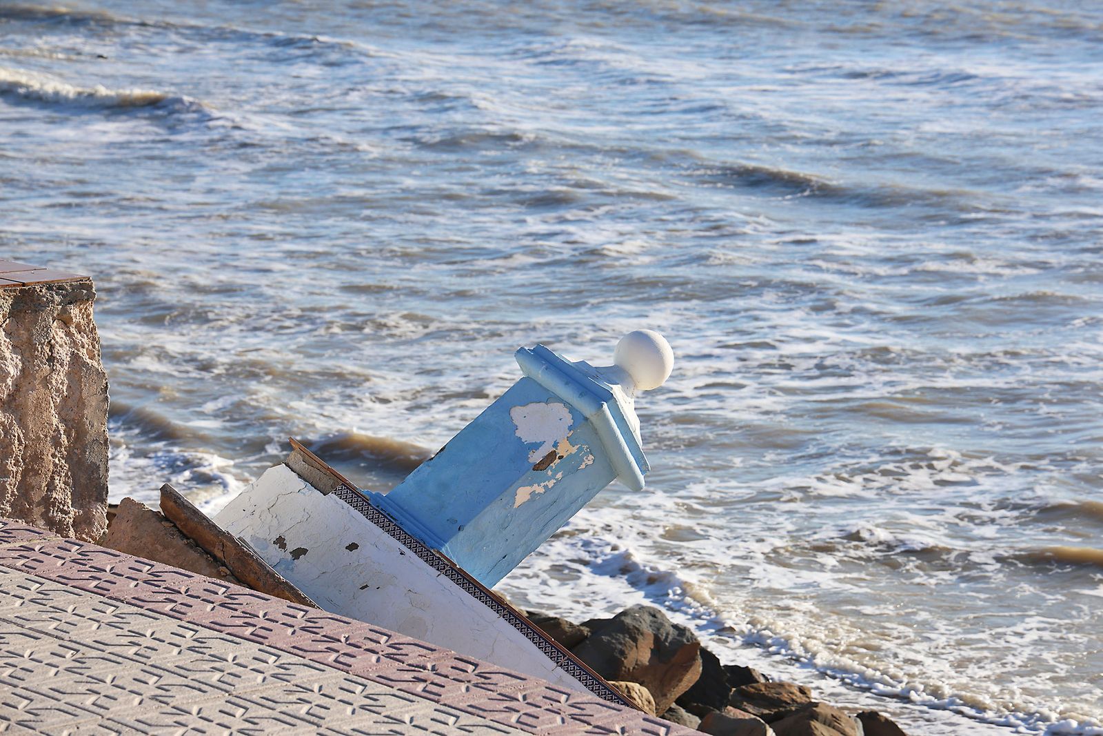 Las dramáticas fotografías del estado de las playas de Matalascañas tras el paso del temporal