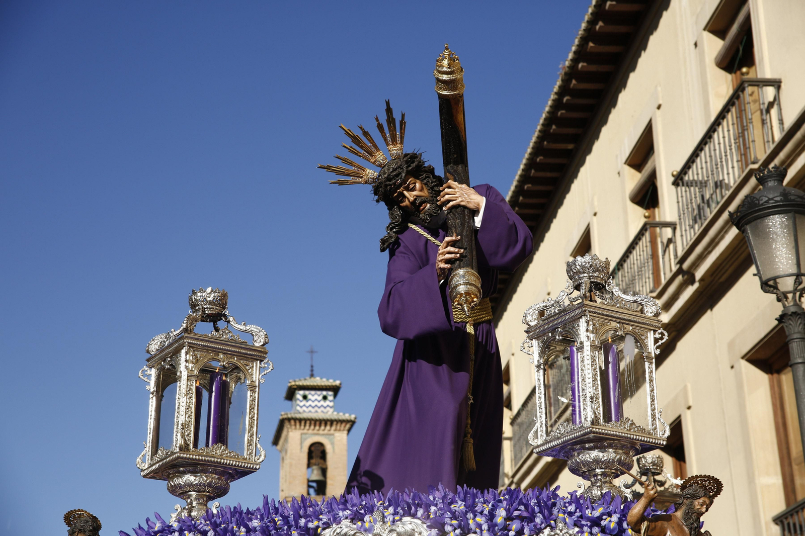 Todo lo que debes saber sobre el vía crucis de las hermandades de Granada