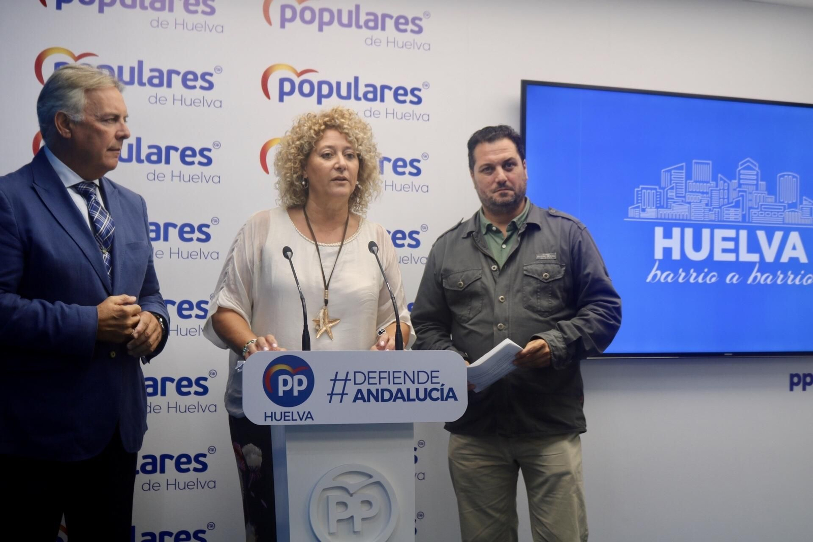 Pilar Marín en la sede de los populares onubenses.