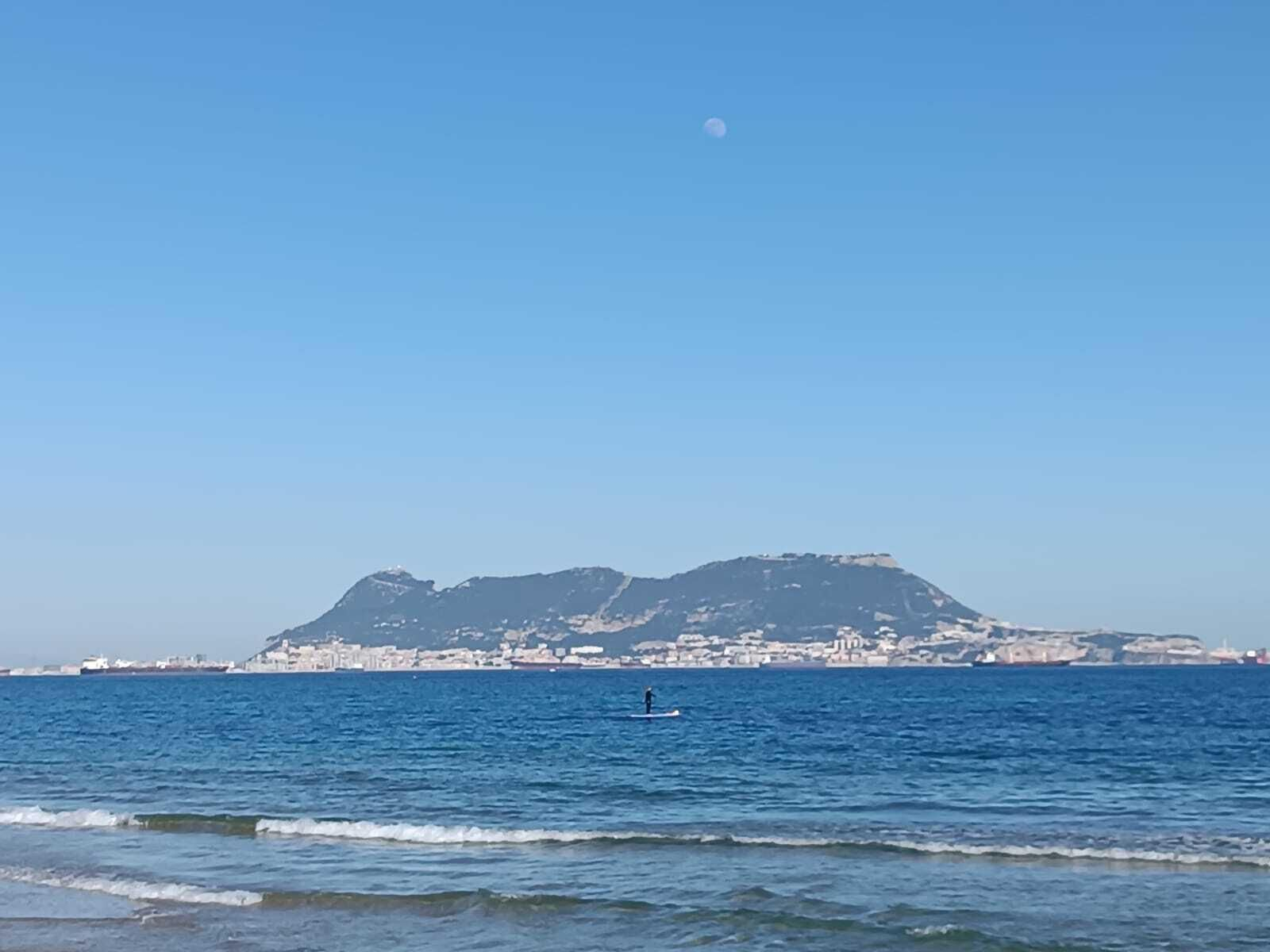 Playa de Getares un día de invierno