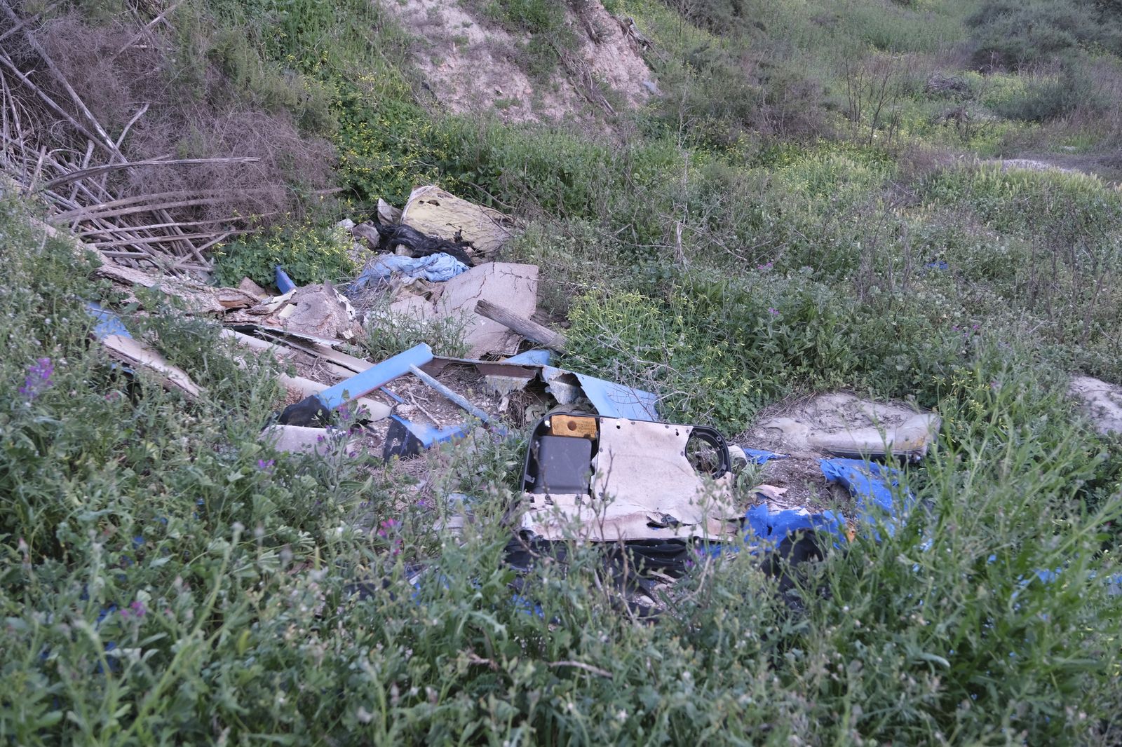 Fotogalería incendio descampado Vega de Acá. Almería
