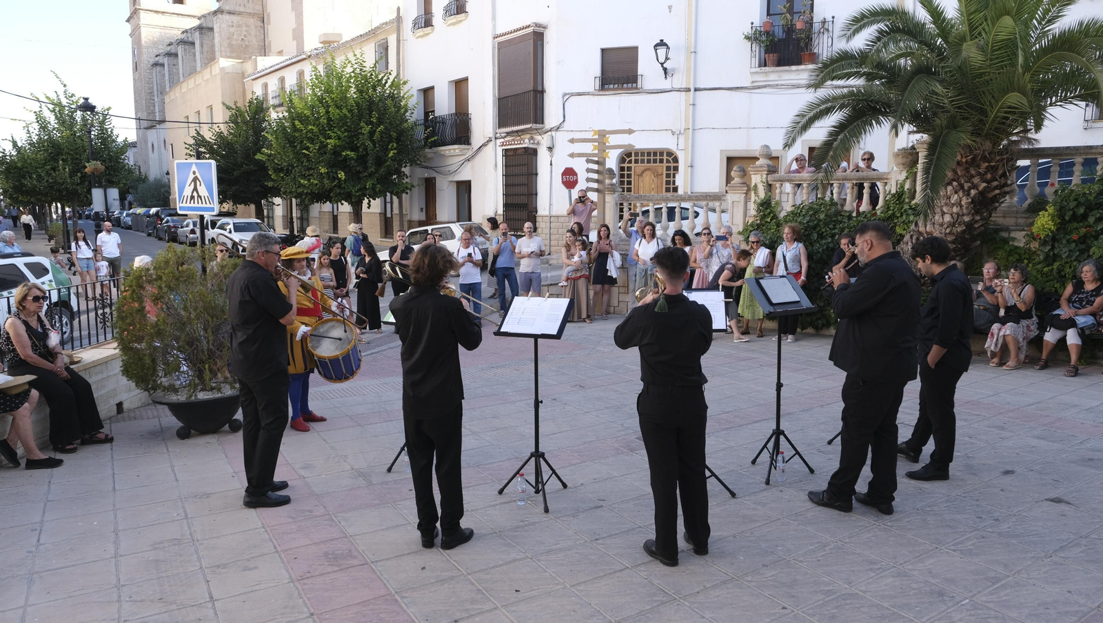 Los Ministriles recorren el casco histórico de Vélez Blanco, en el Festival de Música Renacentista y Barroca-Festimuvb 2023
