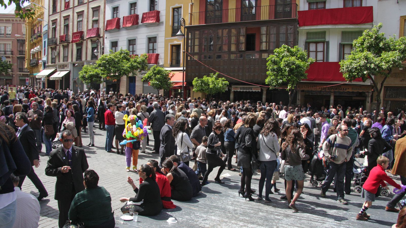 La Plaza del Salvador de Sevilla