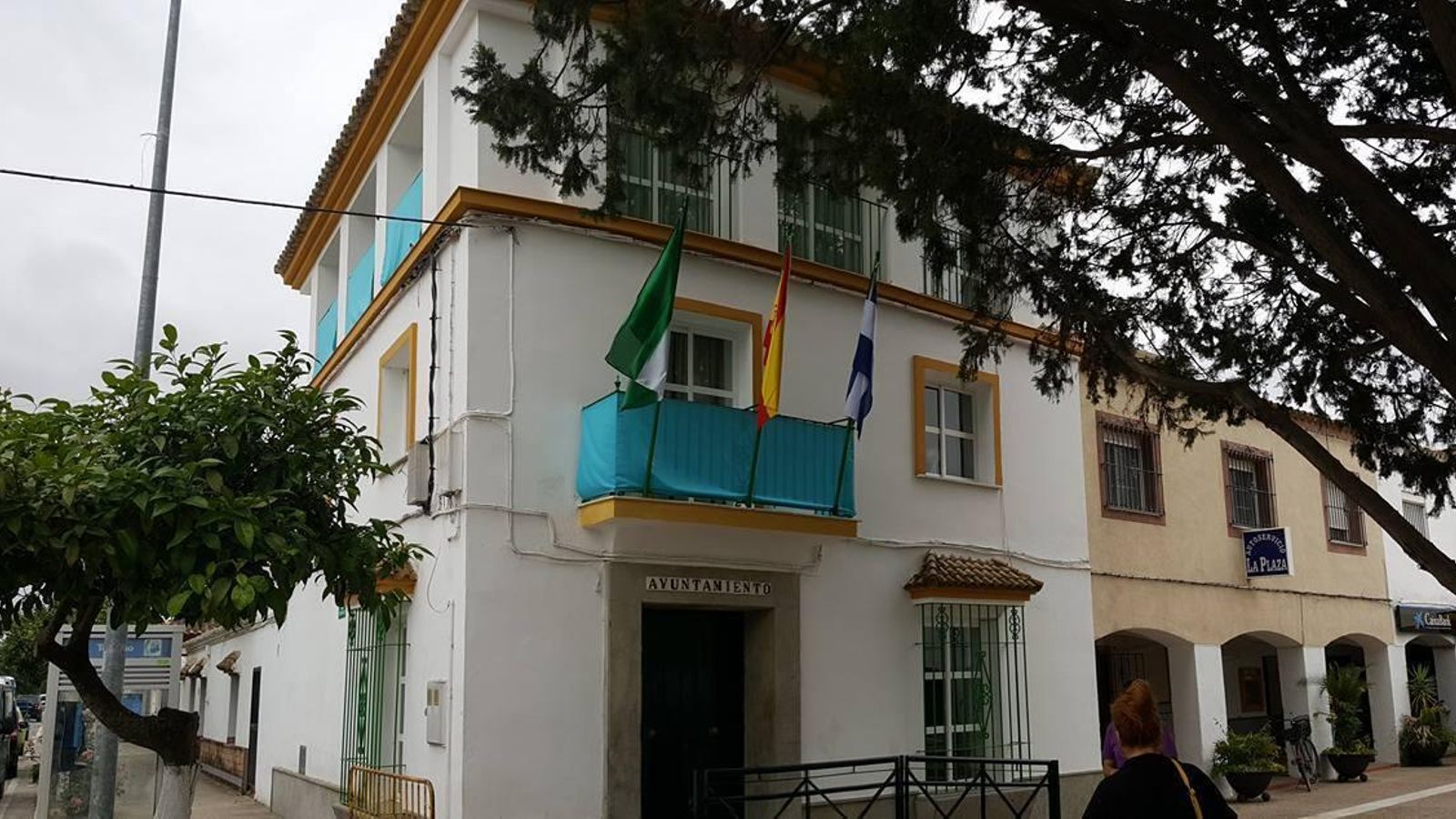 Exterior del Ayuntamiento de San Isidro. Exterior del Ayuntamiento de San Isidro.