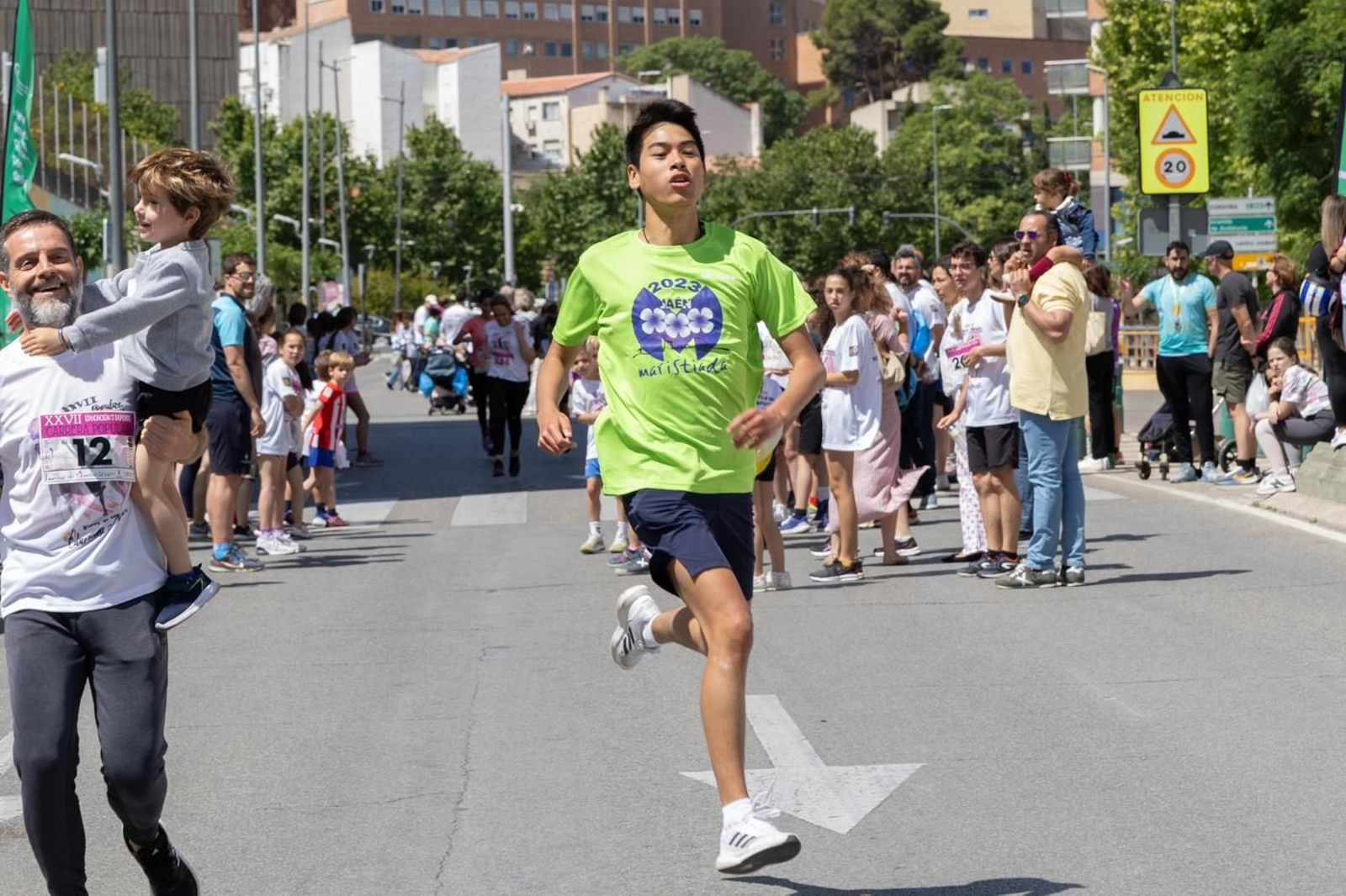 En imágenes: Éxito de participación en la  XXVII Carrera Popular 'Educación por el Deporte'  de Maristas