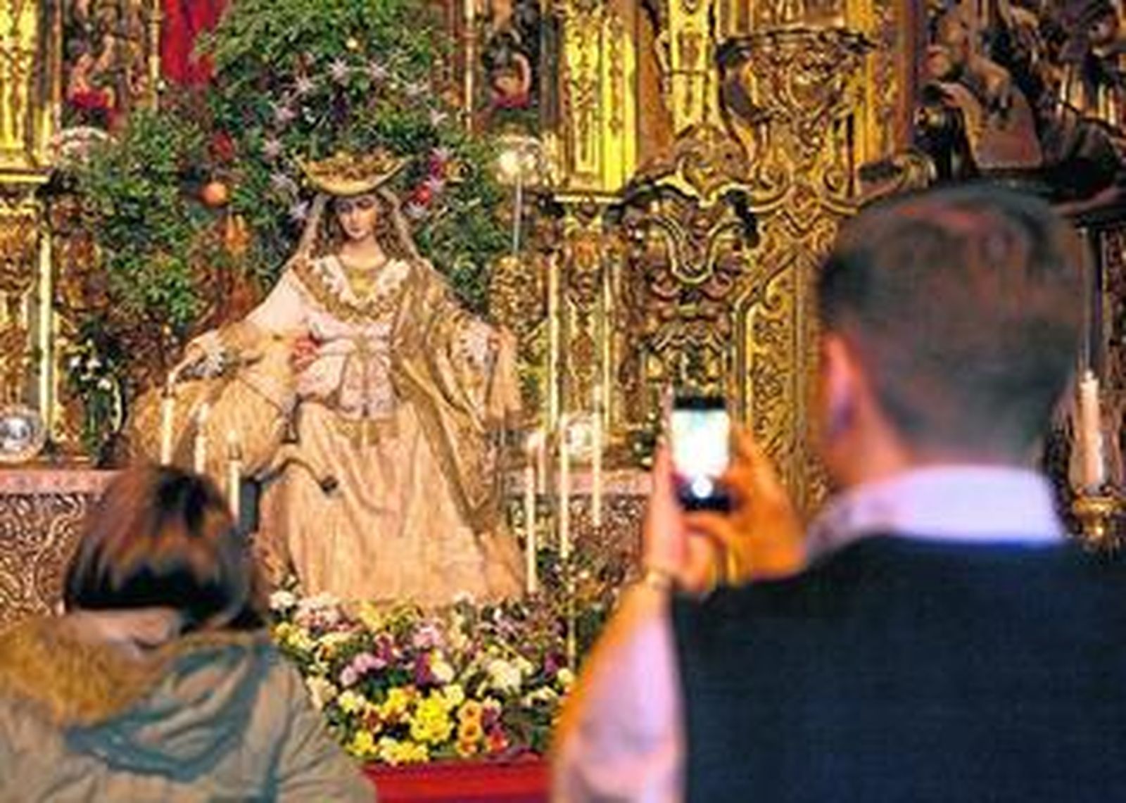 La imagen de la Pastora, en una imagen de archivo en su capilla de Sagasta, antes de que cerrara sus puertas.