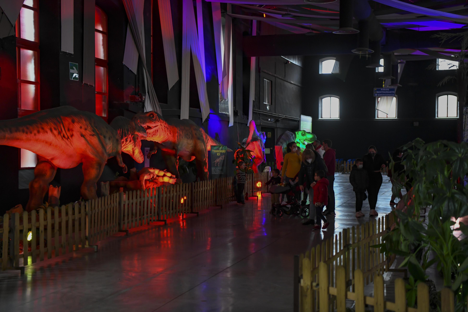 Dinosaurs Tour, la mayor exposición de dinosaurios animatrónicos, en Granada