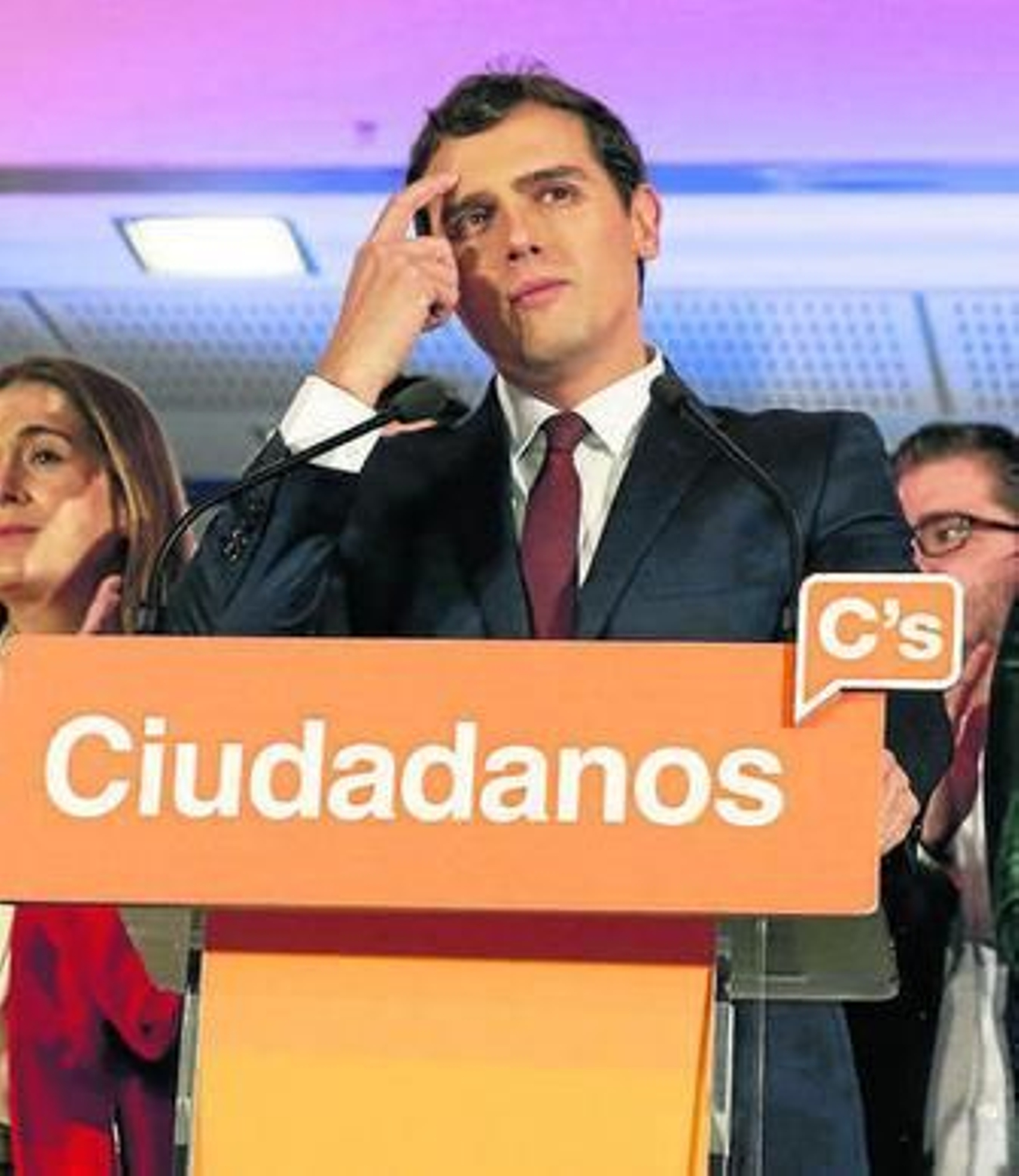 El líder de C's anoche en su comparecencia tras conocer los resultados.