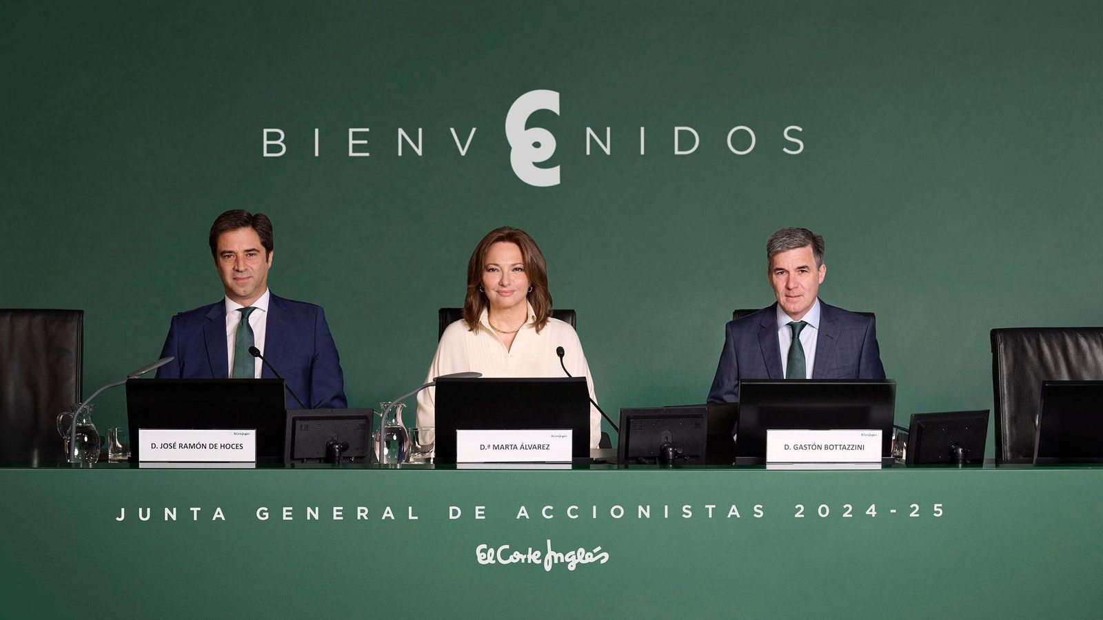 José Ramón de Hoces, consejero secretario de El Corte Inglés; Marta Álvarez, presidenta de El Corte Inglés, y Gastón Bottazzini, consejero delegado de El Corte Inglés José Ramón de Hoces, consejero secretario de El Corte Inglés; Marta Álvarez, presidenta de El Corte Inglés, y Gastón Bottazzini, consejero delegado de El Corte Inglés