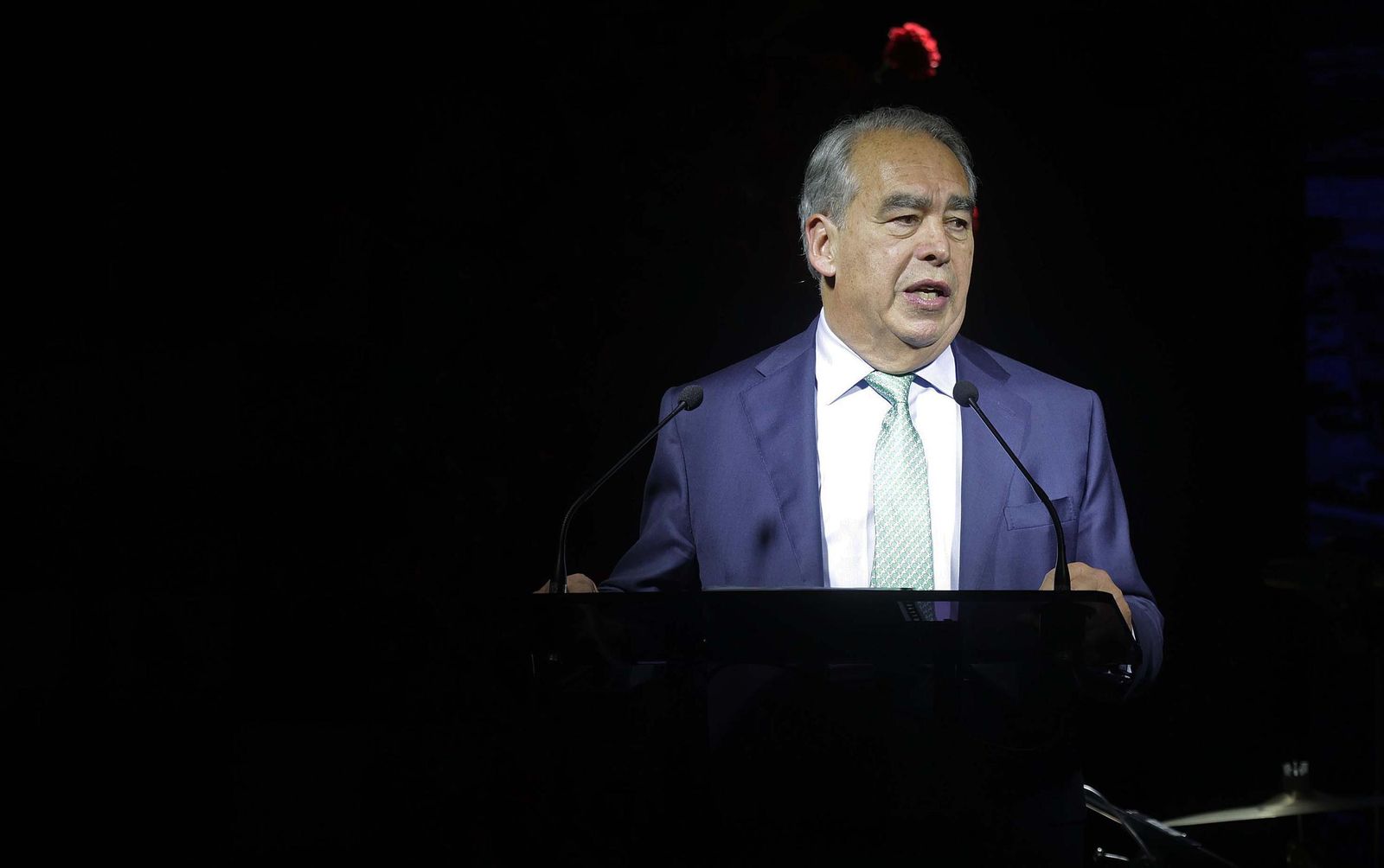 Fotos de la inauguración del nuevo concesionario del Grupo Solera en Los Barrios