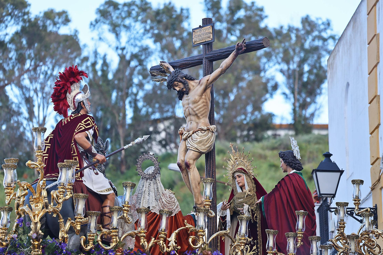 Martes Santo en Huelva: Imágenes de la Hermandad de La Lanzada