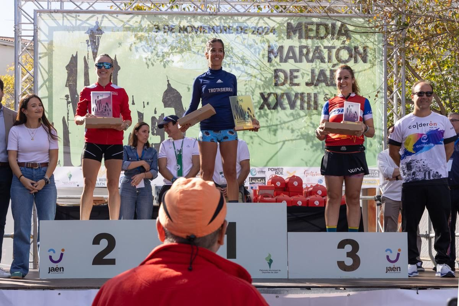 Éxito participativo en la XXVIII Media Maratón 'Ciudad de Jaén', en imágenes