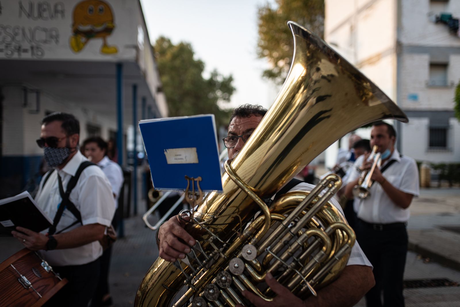 La procesión de la Virgen del Pilar por la Hispanidad en imágenes