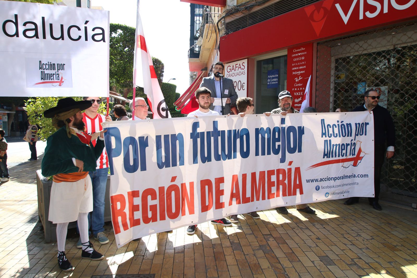 Almerienses contra el día del 'pucherazo'
