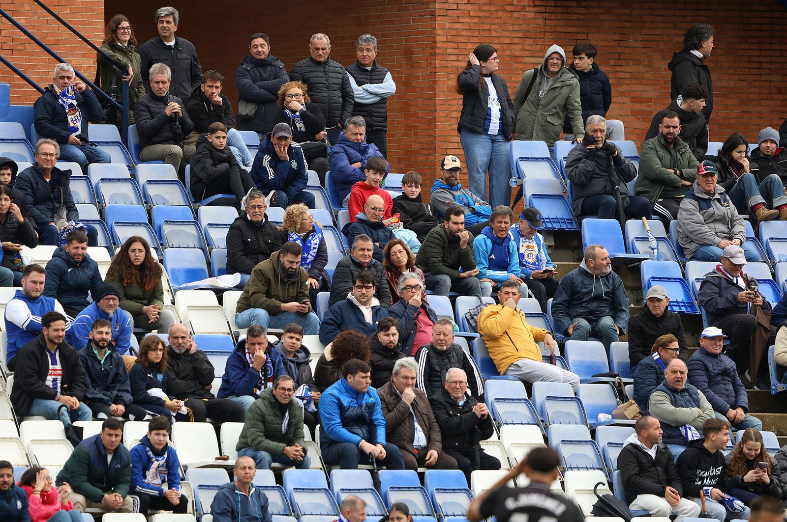 Búscate en las gradas del Nuevo Colombino durante el Recre-Almería B