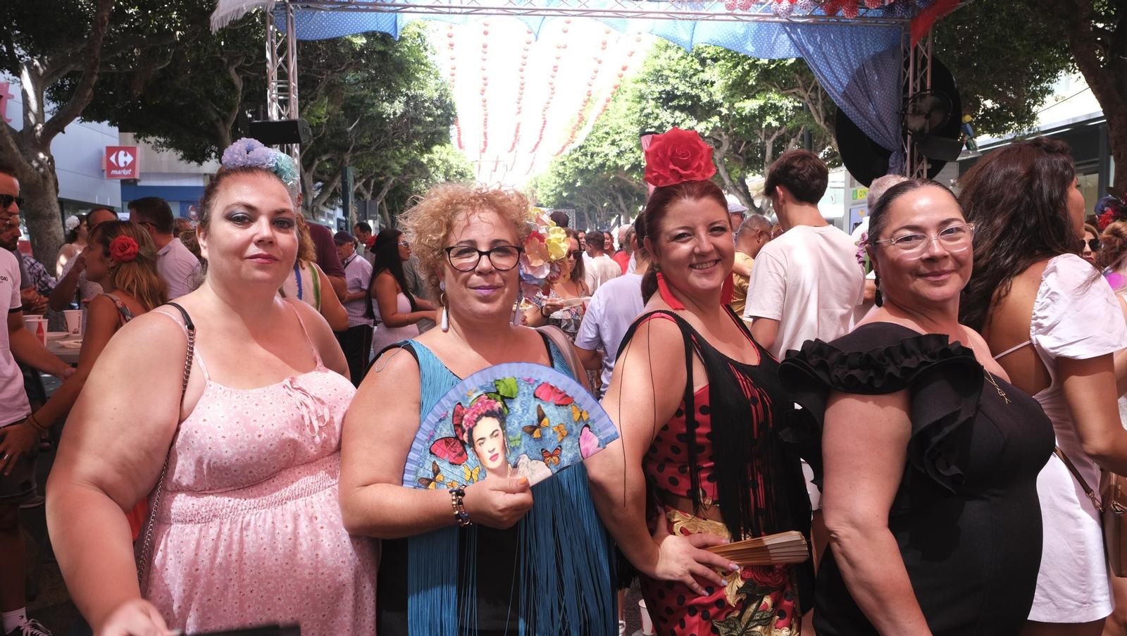 La Feria del Mediodía del jueves en Almería, en imágenes