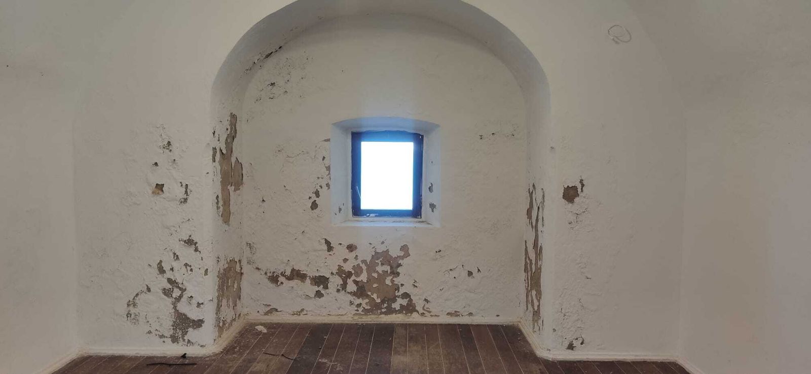 Así se encuentra el interior del Baluarte de la Candelaria de Cádiz