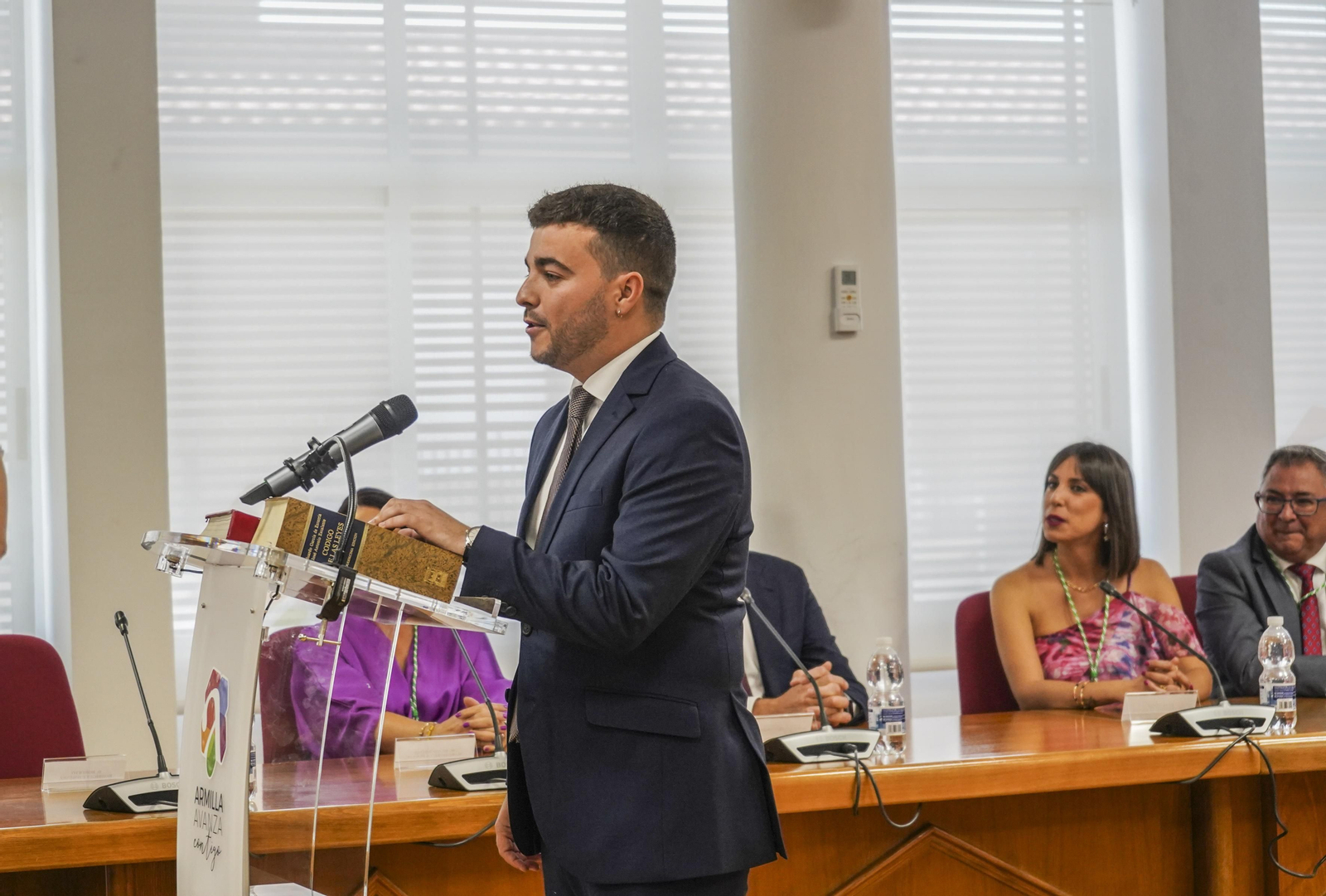 La constitución de los Ayuntamientos de Granada, en imágenes